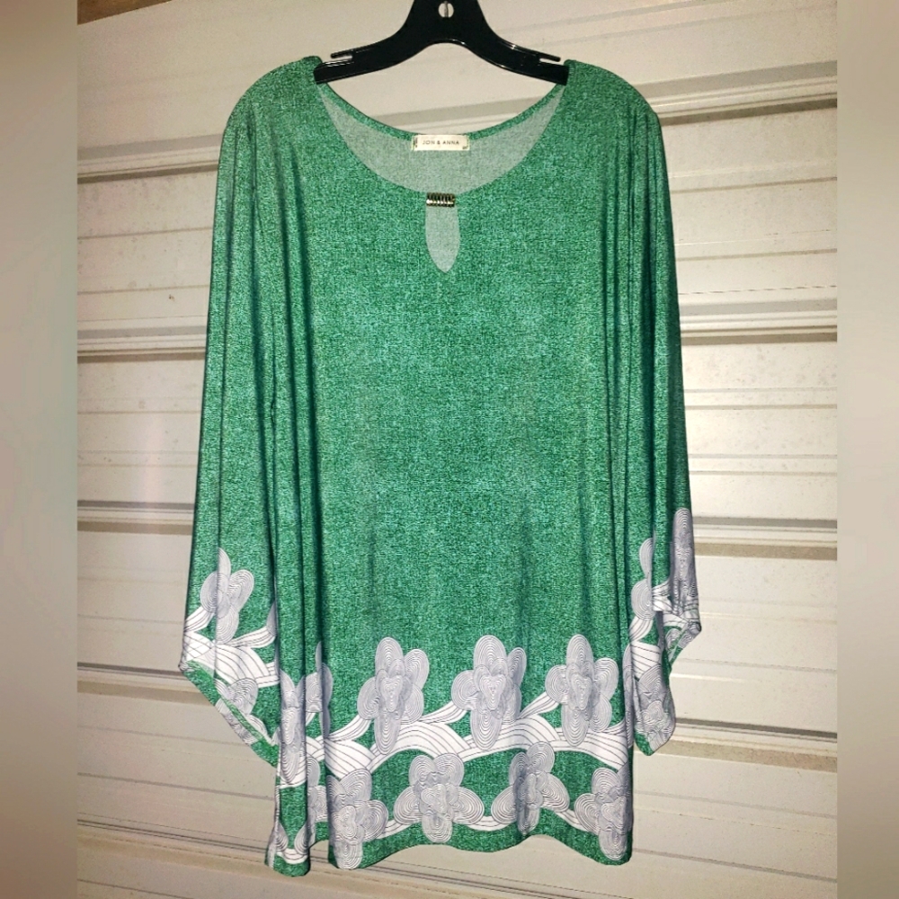 2X Plus Size Green Top Shirt Easter Floral Tunic Womens